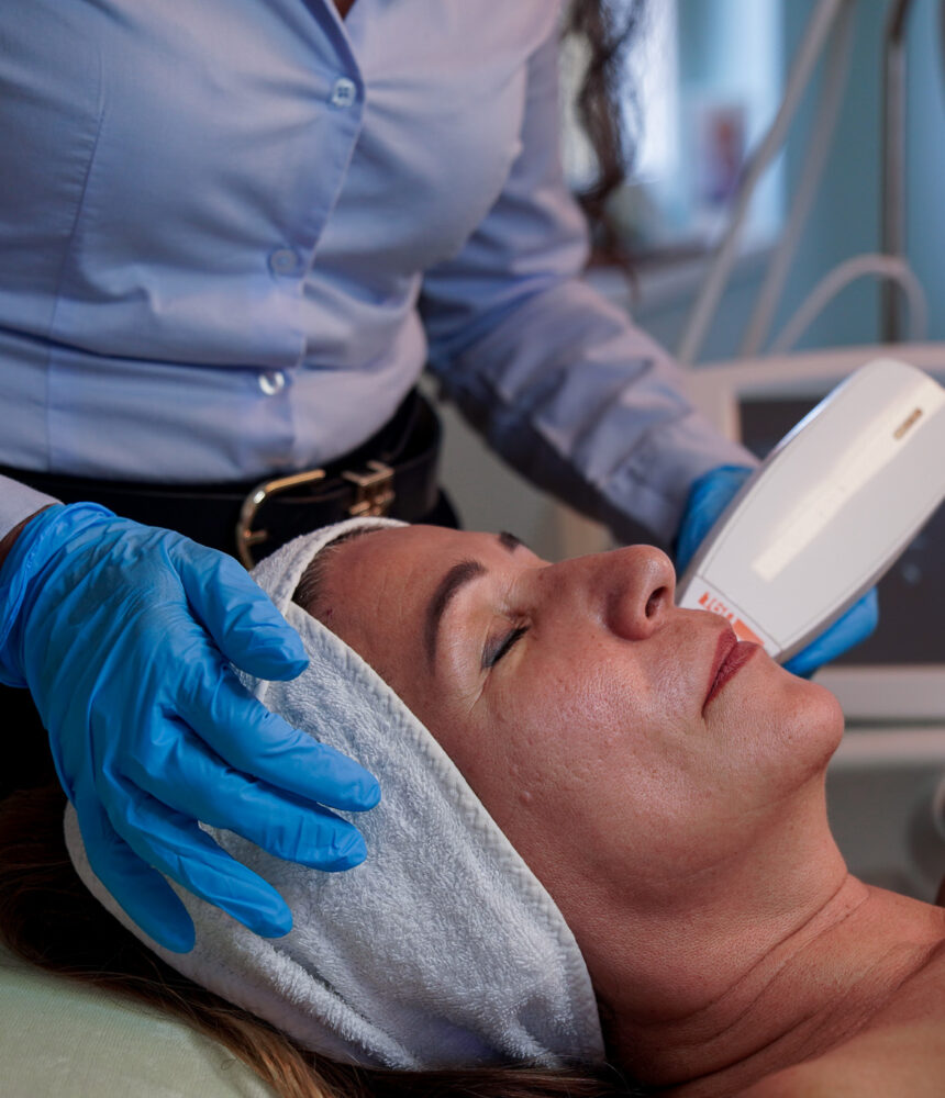 Gláucia - Dermatologe München dermatologe münchen